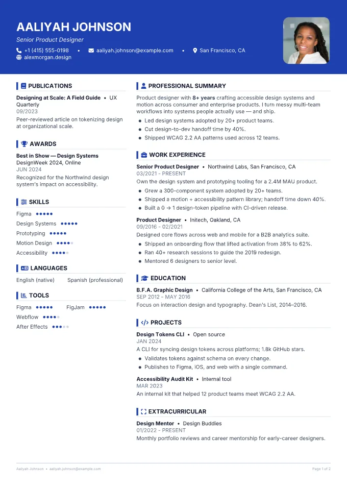 The same resume with a photo, rounded corners and an accent frame